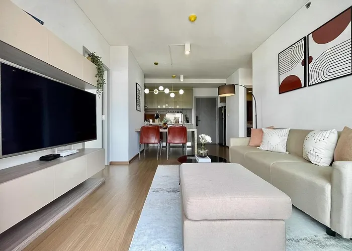 5 Min To Bts L Fully Furnished L Pool And Steam *